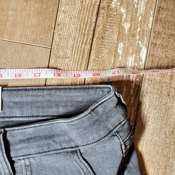 NWT Sonoma Women's Plus Size Black Denim High-Rise Raw Hem Shorts Size 20W - Picture 8 of 12